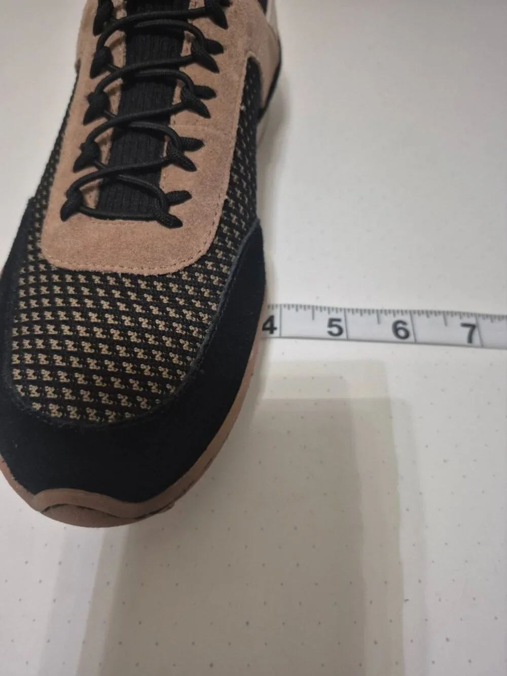 Born Aire Womens Sneaker